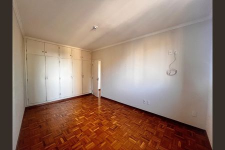 Apartamento à venda com 113m², 3 quartos e 1 vagaQuarto 2