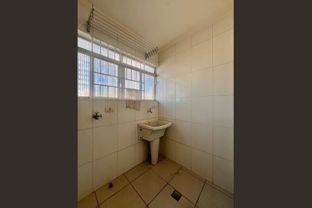 Apartamento à venda com 113m², 3 quartos e 1 vagaÁrea de Serviço