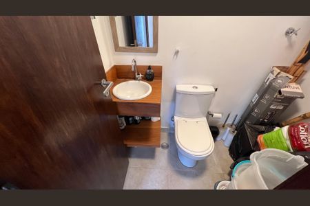 Casa à venda com 133m², 3 quartos e 2 vagasBanheiro de Serviço