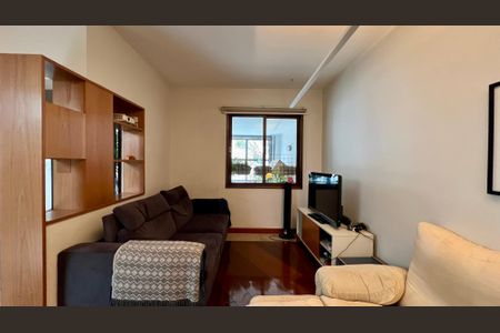 Sala de casa à venda com 3 quartos, 133m² em Sumarezinho, São Paulo