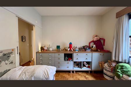 Casa à venda com 133m², 3 quartos e 2 vagasQuarto 2