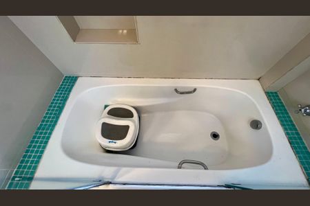 Casa à venda com 133m², 3 quartos e 2 vagasBanheiro Social