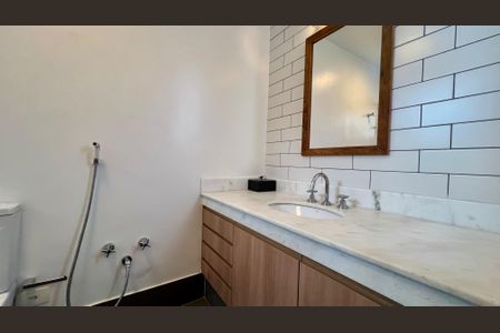 Casa à venda com 133m², 3 quartos e 2 vagasBanheiro da Suíte