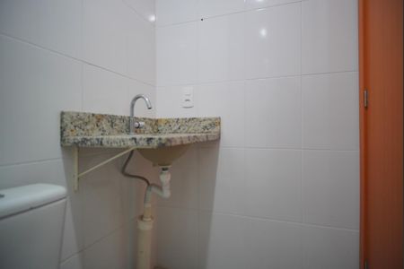 Apartamento à venda com 45m², 2 quartos e 1 vagaBanheiro 