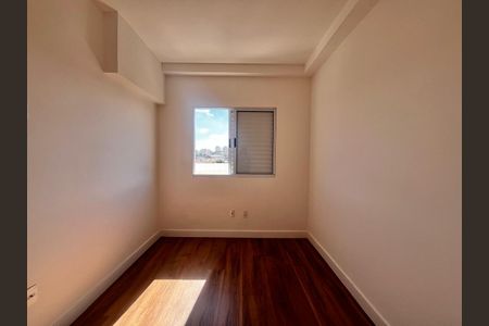 Apartamento à venda com 65m², 2 quartos e 2 vagas Apartamento à venda com 65m², 2 quartos e 2 vagasQuarto