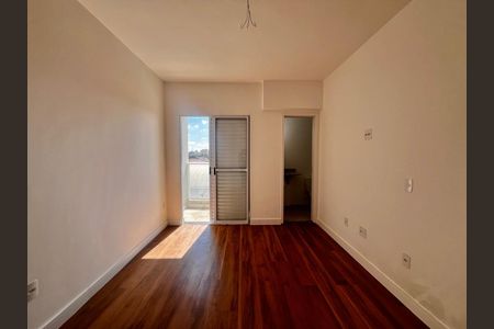 Apartamento à venda com 65m², 2 quartos e 2 vagas Apartamento à venda com 65m², 2 quartos e 2 vagasSuíte