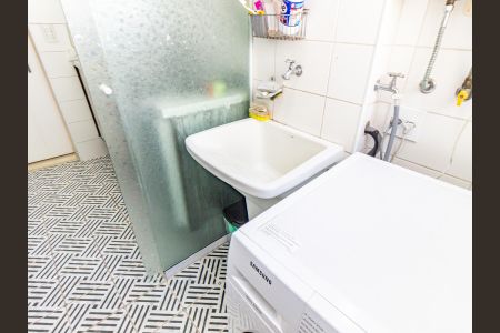 Apartamento à venda com 70m², 2 quartos e 2 vagasÁrea de Serviço