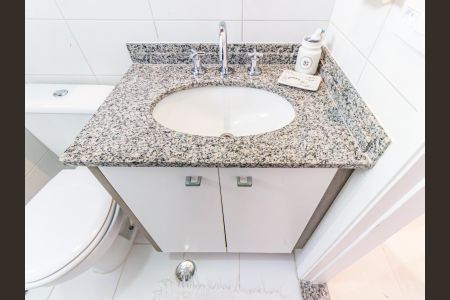 Apartamento à venda com 70m², 2 quartos e 2 vagasBanheiro