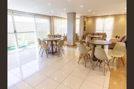 Apartamento à venda com 70m², 2 quartos e 2 vagasÁrea comum - Salão de festas