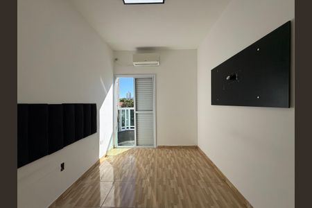 Apartamento à venda com 100m², 2 quartos e 2 vagasQuarto 2
