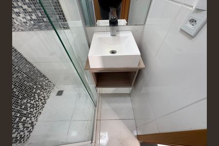 Apartamento à venda com 100m², 2 quartos e 2 vagasBanheiro