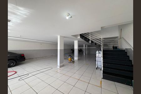 Apartamento à venda com 100m², 2 quartos e 2 vagasGaragem