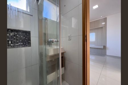 Apartamento à venda com 100m², 2 quartos e 2 vagasBanheiro