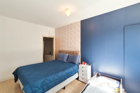 Casa à venda com 184m², 3 quartos e 2 vagas Casa à venda com 184m², 3 quartos e 2 vagasQuarto 1