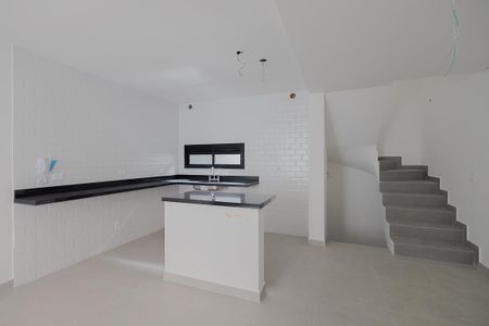 Casa de condomínio à venda com 140m², 2 quartos e 2 vagas Casa de condomínio à venda com 140m², 2 quartos e 2 vagasCozinha