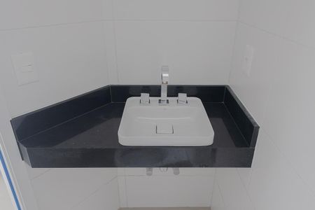 Casa de condomínio à venda com 140m², 2 quartos e 2 vagas Casa de condomínio à venda com 140m², 2 quartos e 2 vagasBanheiro