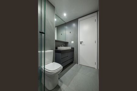 Banheiro de apartamento à venda com 1 quarto, 51m² em Pinheiros, São Paulo