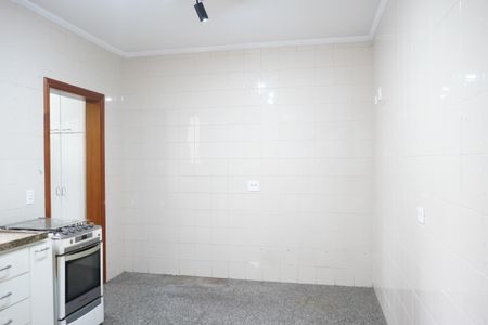 Apartamento à venda com 125m², 3 quartos e 2 vagasCozinha