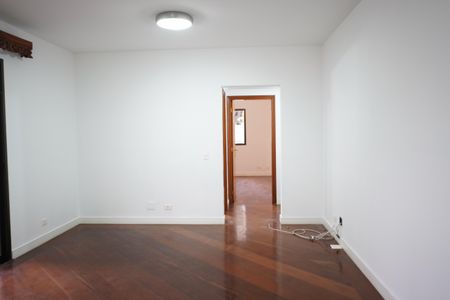 Apartamento à venda com 125m², 3 quartos e 2 vagasSala