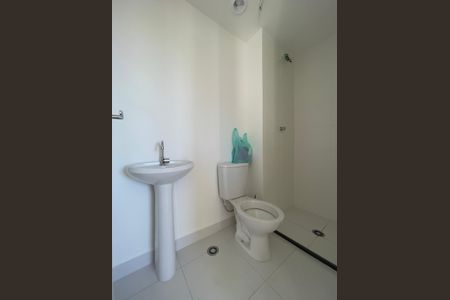 Apartamento para alugar com 32m², 2 quartos e 1 vaga Apartamento para alugar com 32m², 2 quartos e 1 vagaBanheiro
