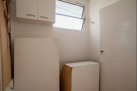 Apartamento à venda com 138m², 2 quartos e sem vagaQuarto de Serviço