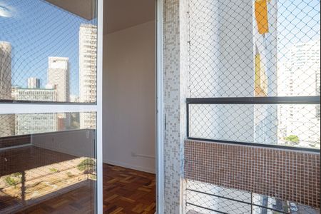 Varanda do Quarto 1 de apartamento à venda com 2 quartos, 138m² em Bela Vista, São Paulo
