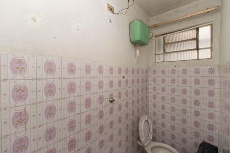 Casa à venda com 121m², 3 quartos e 2 vagasBanheiro de serviço