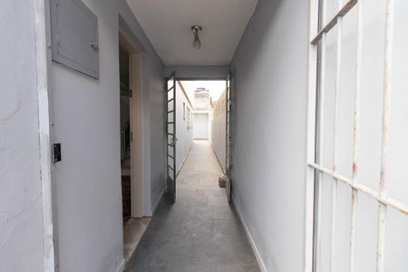Casa à venda com 121m², 3 quartos e 2 vagasCorredor Lateral