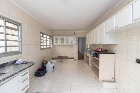 Casa à venda com 121m², 3 quartos e 2 vagasCozinha