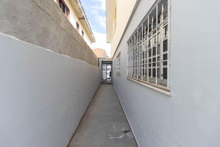 Casa à venda com 121m², 3 quartos e 2 vagasCorredor Lateral