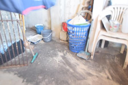 Casa à venda com 100m², 3 quartos e sem vagaQuintal