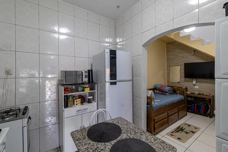 Casa à venda com 162m², 2 quartos e 3 vagas Casa à venda com 162m², 2 quartos e 3 vagasCasa 2 - Sala e Cozinha