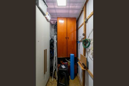 Casa à venda com 162m², 2 quartos e 3 vagas Casa à venda com 162m², 2 quartos e 3 vagasCasa 2 - Quarto de serviço