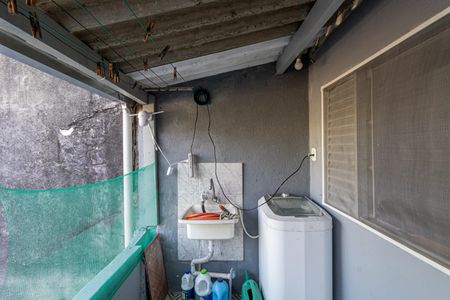 Casa à venda com 162m², 2 quartos e 3 vagas Casa à venda com 162m², 2 quartos e 3 vagasÁrea de Serviço 1