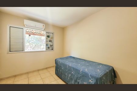 Casa para alugar com 440m², 5 quartos e 6 vagas Casa para alugar com 440m², 5 quartos e 6 vagasQuarto 2