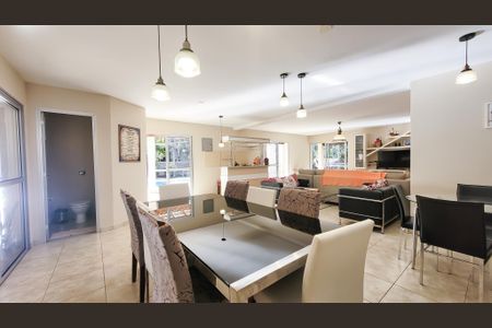 Sala de casa para alugar com 5 quartos, 440m² em Cidade Universitária, Campinas