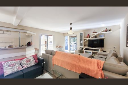 Casa para alugar com 440m², 5 quartos e 6 vagas Casa para alugar com 440m², 5 quartos e 6 vagasSala