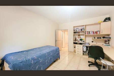 Casa para alugar com 440m², 5 quartos e 6 vagas Casa para alugar com 440m², 5 quartos e 6 vagasQuarto 2