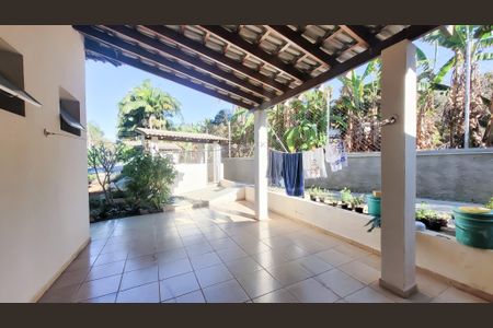 Casa para alugar com 440m², 5 quartos e 6 vagas Casa para alugar com 440m², 5 quartos e 6 vagasÁrea comum