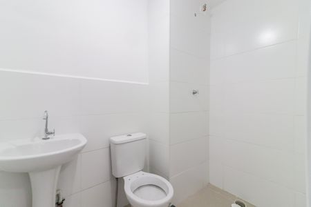 Banheiro de kitnet/studio à venda com 1 quarto, 26m² em Vila Lageado, São Paulo