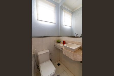 Casa para alugar com 293m², 3 quartos e 9 vagas Casa para alugar com 293m², 3 quartos e 9 vagasBanheiro Suíte