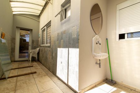 Casa para alugar com 293m², 3 quartos e 9 vagas Casa para alugar com 293m², 3 quartos e 9 vagasÁrea de Serviço