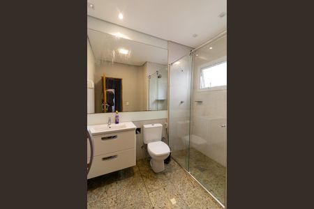 Casa para alugar com 293m², 3 quartos e 9 vagas Casa para alugar com 293m², 3 quartos e 9 vagasBanheiro Social 2