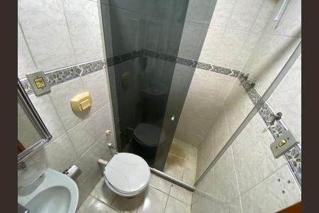 Apartamento para alugar com 70m², 2 quartos e 1 vaga Apartamento para alugar com 70m², 2 quartos e 1 vagaBanheiro Social