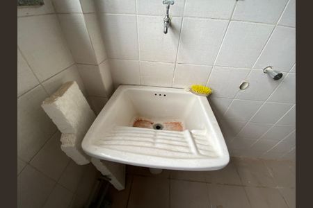 Apartamento para alugar com 70m², 2 quartos e 1 vaga Apartamento para alugar com 70m², 2 quartos e 1 vagaÁrea de Serviço