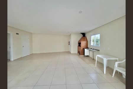 Apartamento para alugar com 50m², 2 quartos e 1 vaga Apartamento para alugar com 50m², 2 quartos e 1 vagaÁrea comum - Salão de festas
