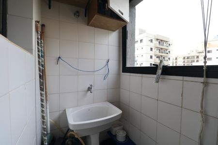Apartamento para alugar com 54m², 1 quarto e 1 vagaÁrea de Serviço