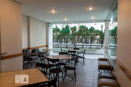 Apartamento à venda com 57m², 2 quartos e 1 vaga Apartamento à venda com 57m², 2 quartos e 1 vagaÁrea comum - Salão de festas