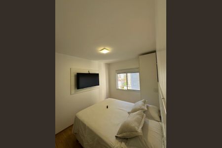 Foto 02 de apartamento à venda com 2 quartos, 63m² em Cambuci, São Paulo