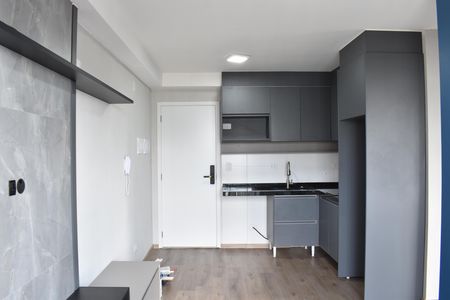 Sala/Cozinha de kitnet/studio à venda com 2 quartos, 34m² em Centro, Curitiba